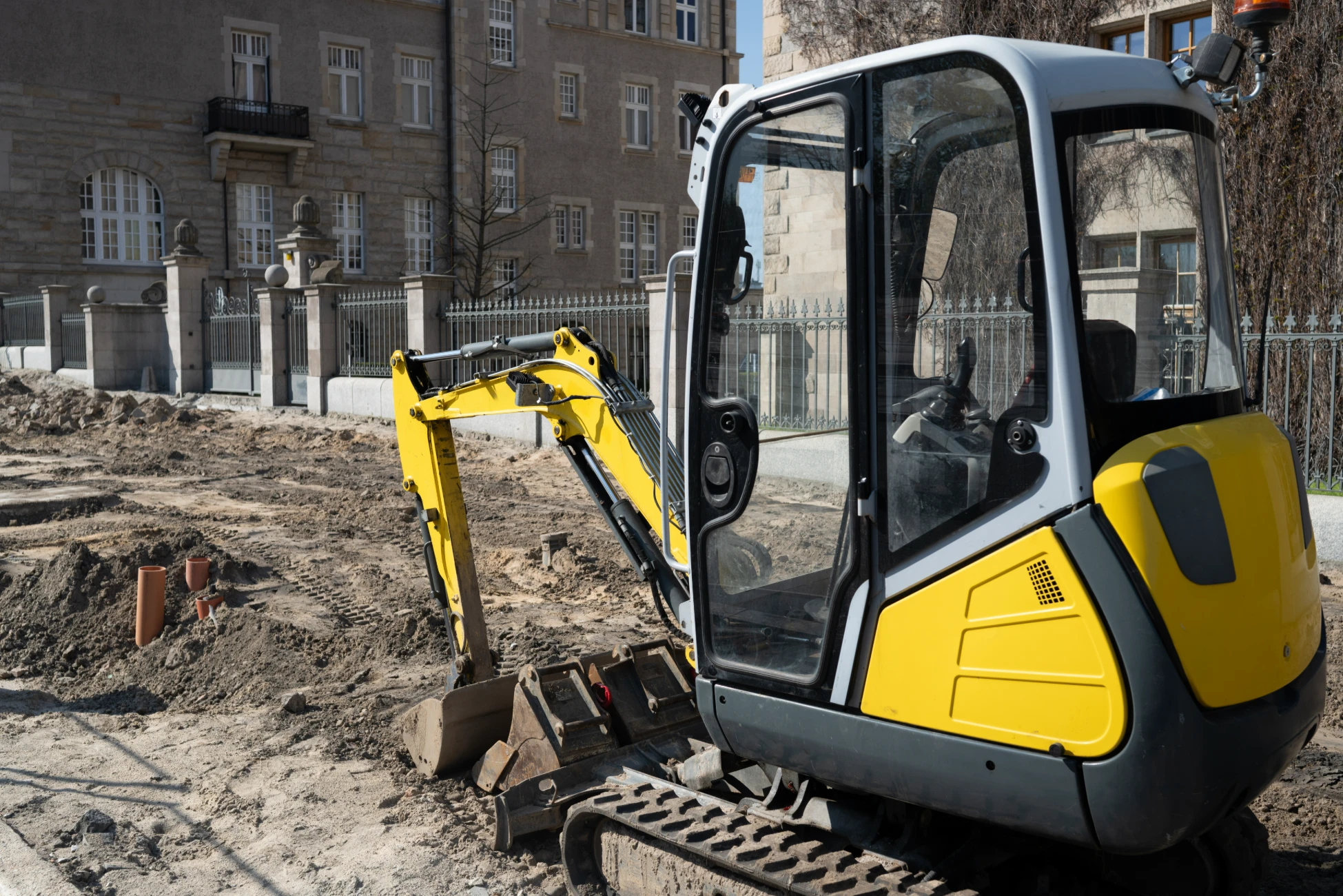 zdjęcie - usługi minikoparką